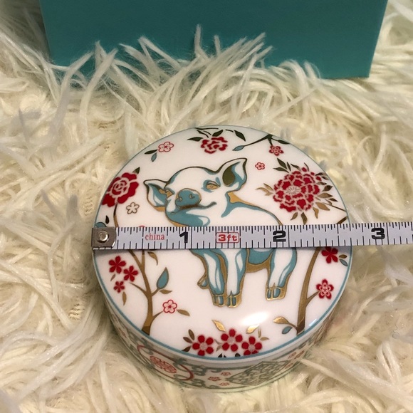 Tiffany & Co. Porcelain Jewelry Box (Free Dior Lip Glow & Mystery item) - Picture 11 of 14